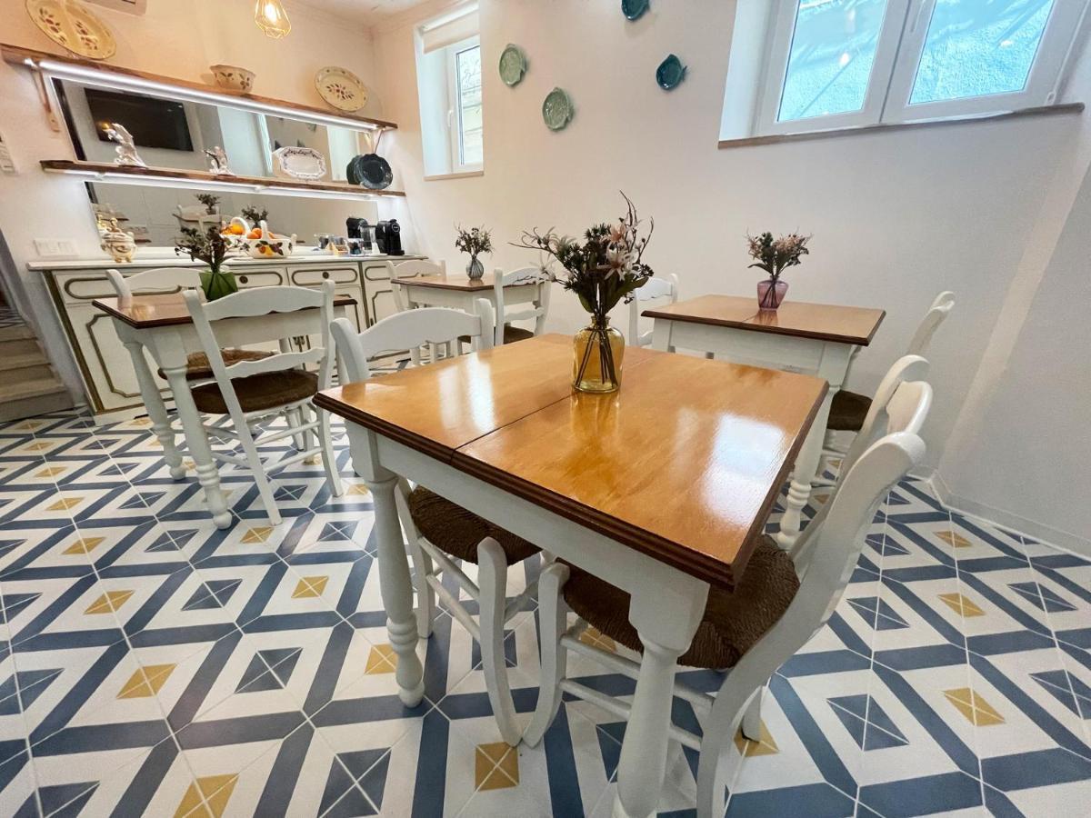 Baia Do Mundo Bed and Breakfast Setúbal Eksteriør billede